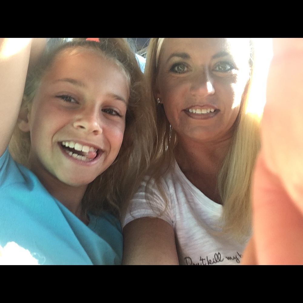 Meet your Posher, Angela